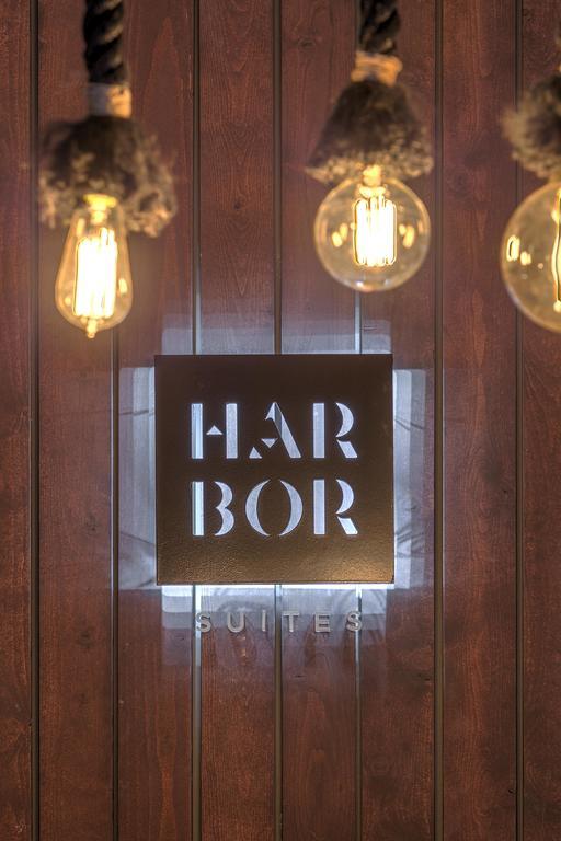 Harbor Suites Piraeus Room photo